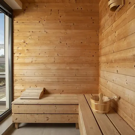 Luna Mit Pool- Sauna- Whirlpool- Tennispla By Interhome בית נופש