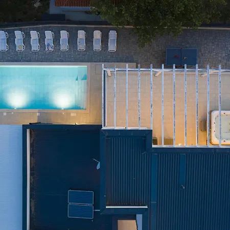 בית נופש Luna Mit Pool- Sauna- Whirlpool- Tennispla By Interhome פומר
